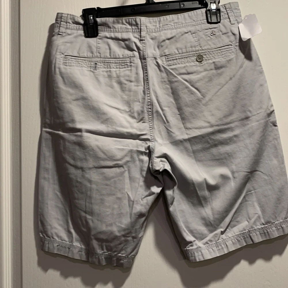 Men's Calvin Klein Tan Bermuda Shorts Size 32 #0267